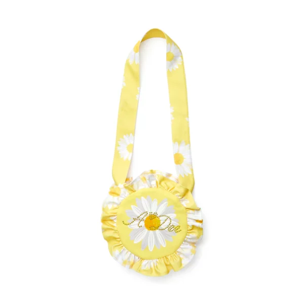S252916Davina1 900x